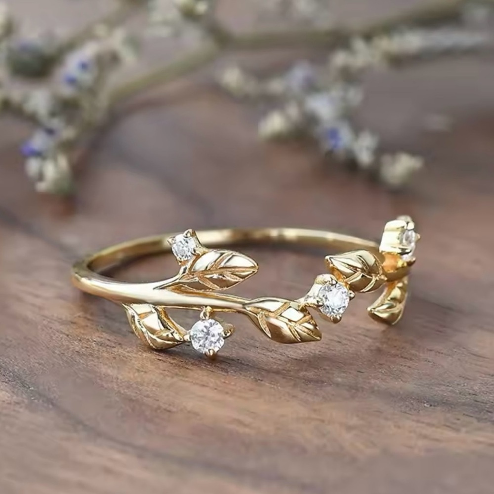Gorgeous Branch Leaf Ring Cubic Zirconia size 7 - Picture 3 of 6
